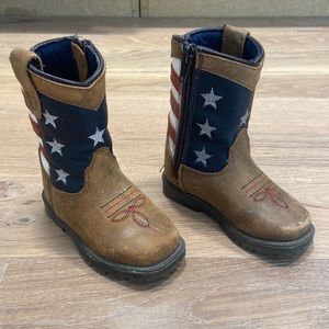 Toddler cowboy boots! American flag design.